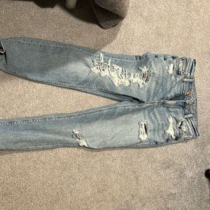 American Eagle Mom Jeans